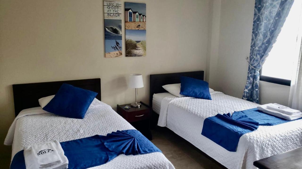 Apartahotel Casa Soleil Puerto Villamil Bagian luar foto